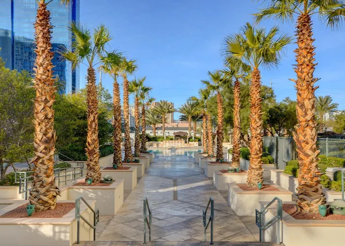Mgm Signature-28-820 1Br 2Ba F1 Pits View Balcony